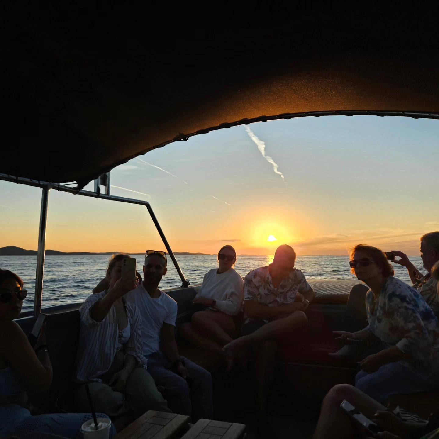 SUNSET BOAT TOUR with glass of Prosecco