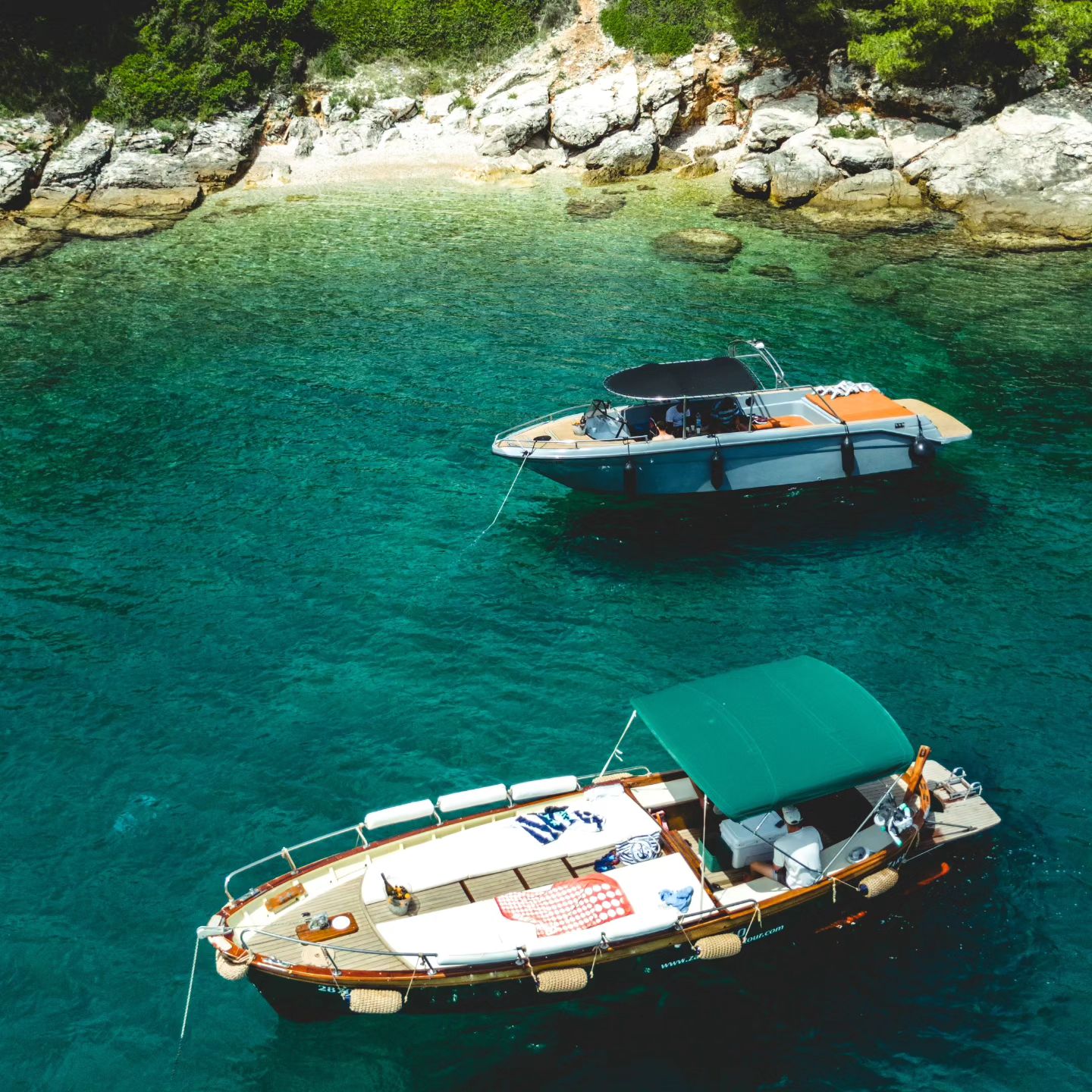 Welcome to our 3 island boat tour ! Reserve your ticket on
 https://www.zadar-boat-tour.com/

#beachlifestyle
#beachlife
#yachtlife
#sealife
#zadar
#croatia
#classic 
#classicboat 
#classicboats 
#retro 
#retroboat
#croatia
#zadar
#boatlife
#boat 
#nautic 
#nautica 
#island 
#mare 
#luxury
#riva
#wine
#vino
#retro
#classic