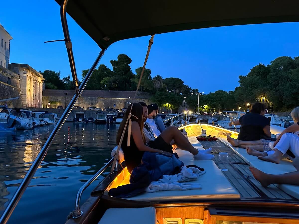 private_sunset_zadar_Boat_tour_molo_book_ticket romantic