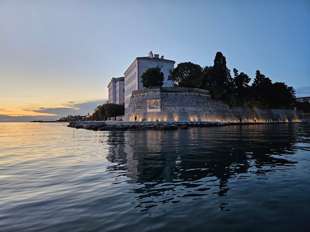 private_sunset_zadar_Boat_tour_molo_book_ticket romantic